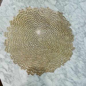 Gold decorative placemat (4)